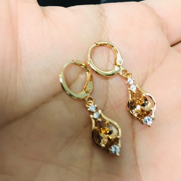 Clear Crystal Gold Stone Teardrop Hoop Earrings - Picture 7 of 7